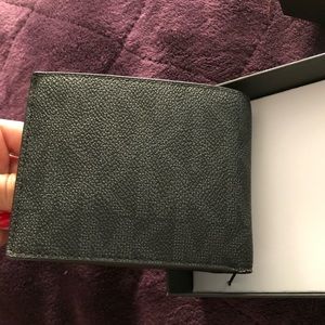 Michael Kors Slim Billfold wallet